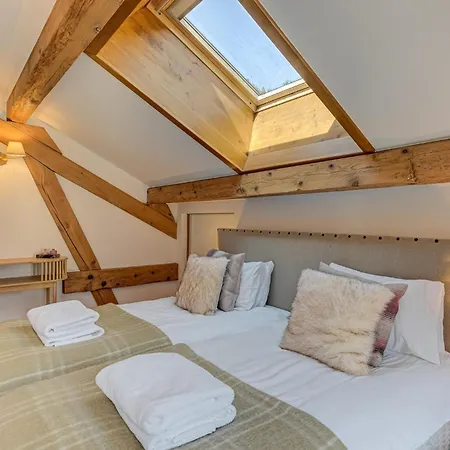 Les Melees - Alpes Agency - Argentiere * Chamonix